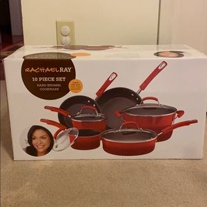 Rachael Ray 10piece cookware set